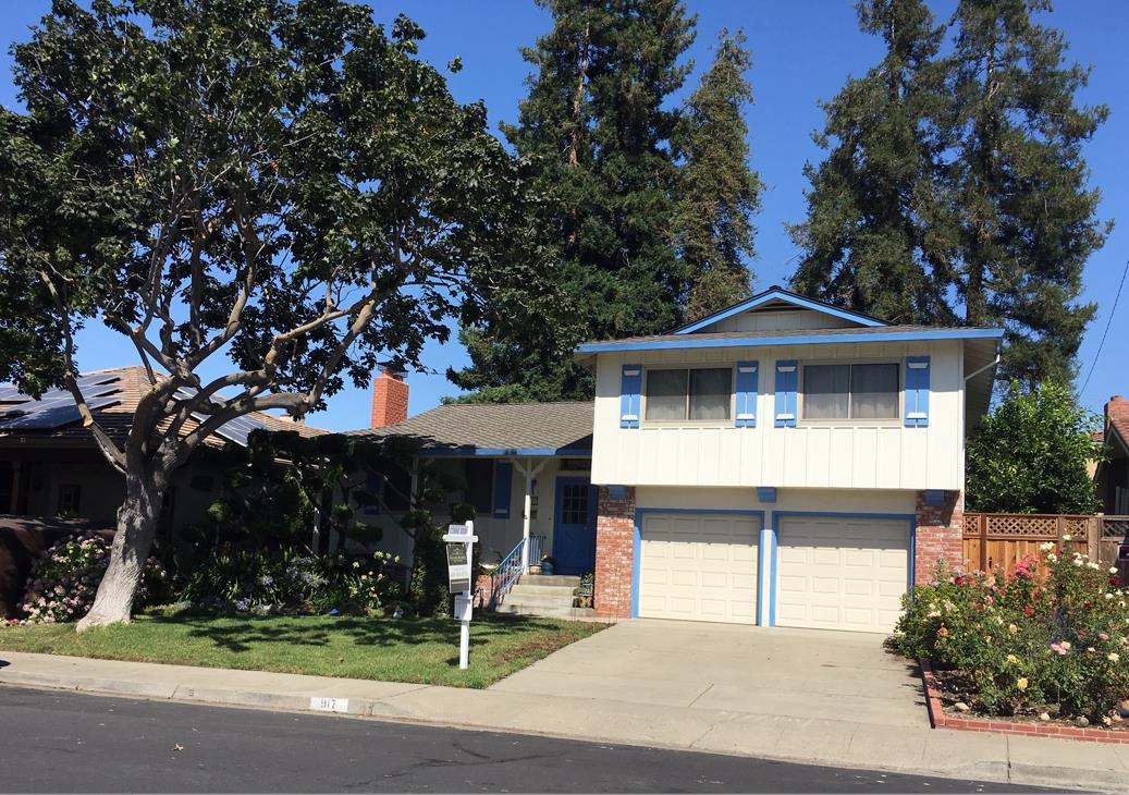 917 Perreira Dr - Photo 1