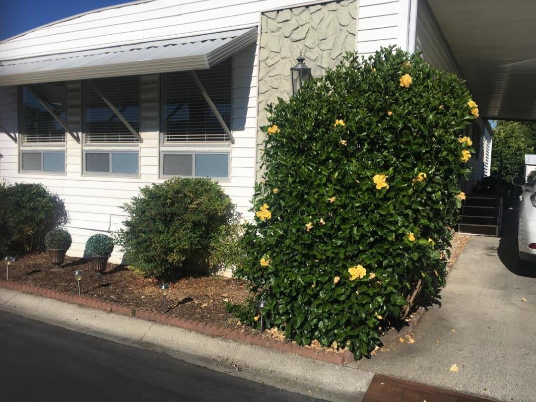 5770 Winfield Blvd 40 - Photo 1