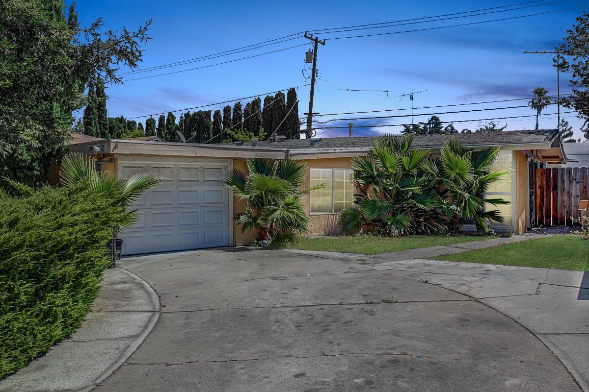 10250 Johnson Ave - Photo 1