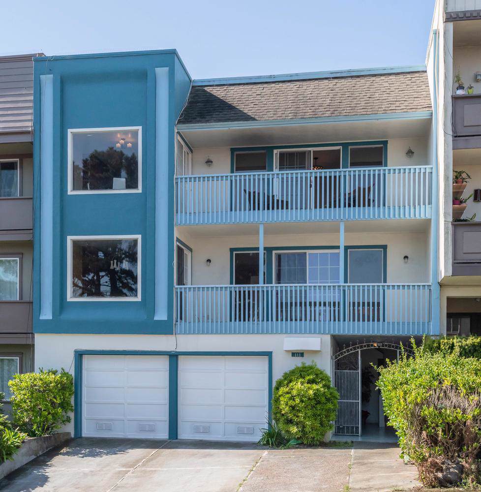 111 Saint Michaels Ct - Photo 1