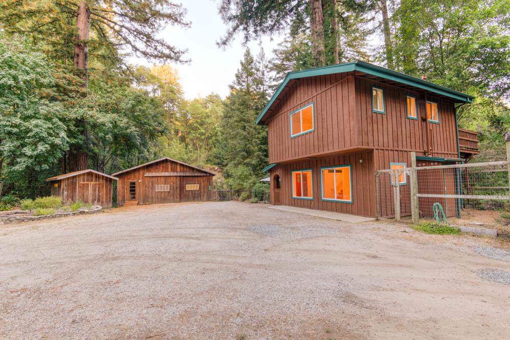 222 Bean Ave - Photo 1