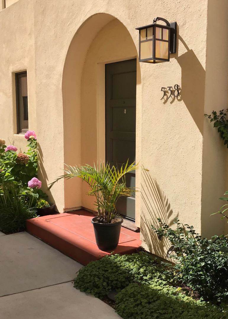 538 Fierro Loop - Photo 1