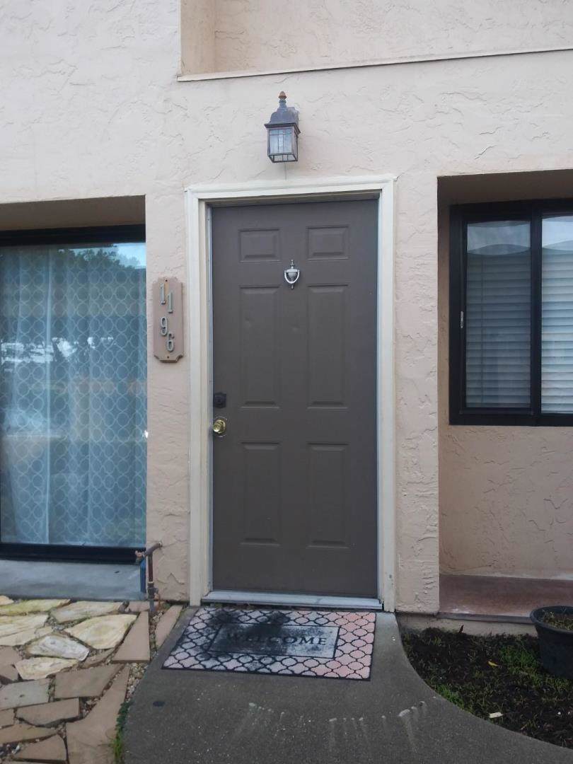 1196 Trinity Ave 5 - Photo 1