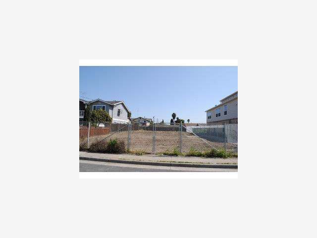 1553 State St - Photo 1 1553 State St - Photo 1
