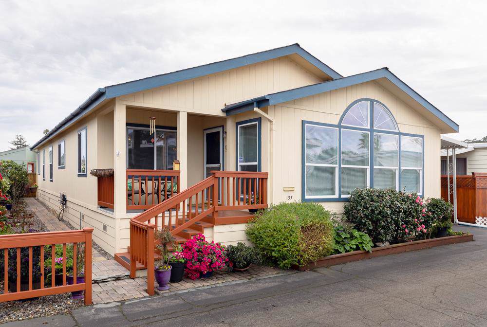 1555 Merrill St 137 - Photo 1