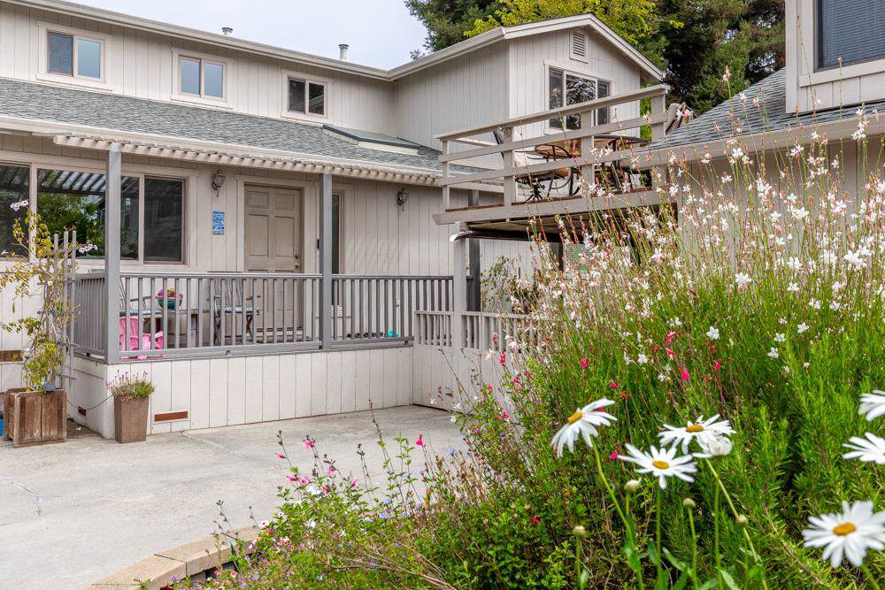 1839 Alice St - Photo 1