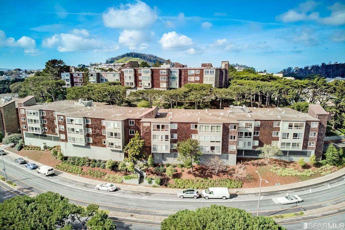 5140 Diamond Heights Blvd 106A - Photo 1