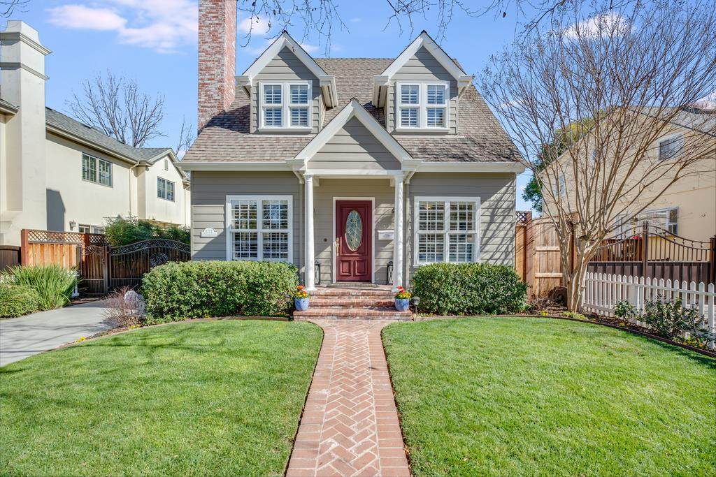 1722 Jonathan Ave - Photo 1