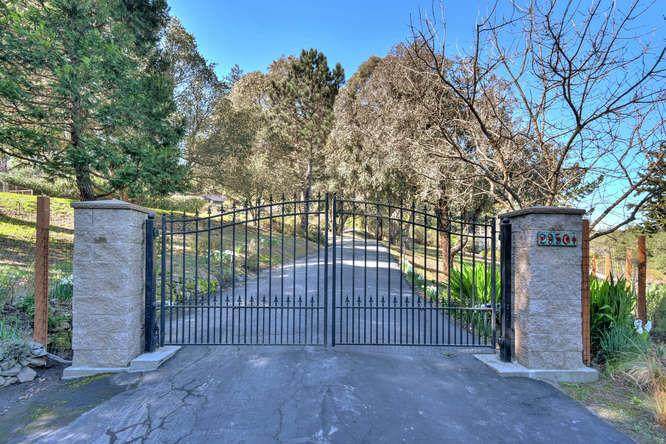 23501 Summit Rd - Photo 1
