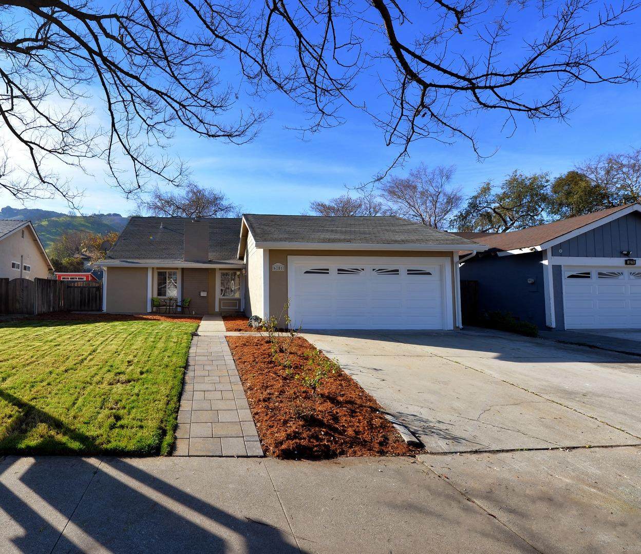 6281 Mahan Dr - Photo 1