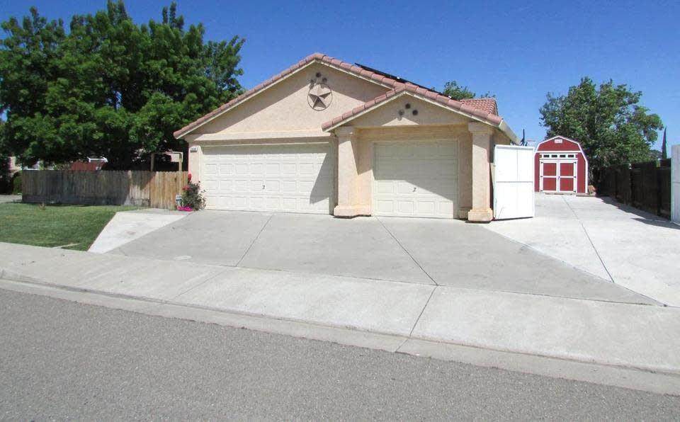29098 Santa Cruz Dr - Photo 1 29098 Santa Cruz Dr - Photo 1