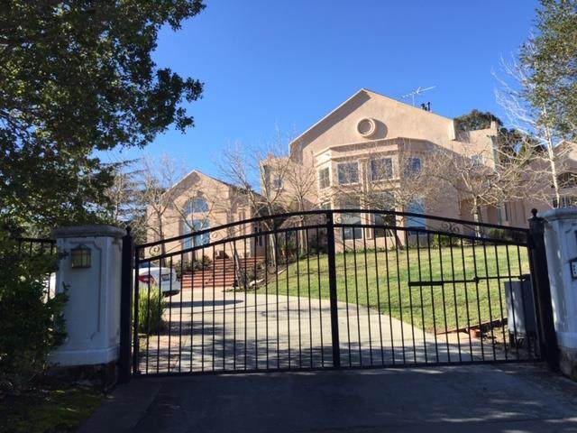 1531 Wedgewood Dr - Photo 1