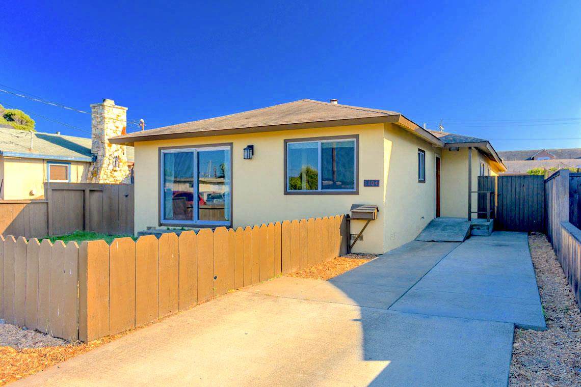 1104 Clementina Ave - Photo 1