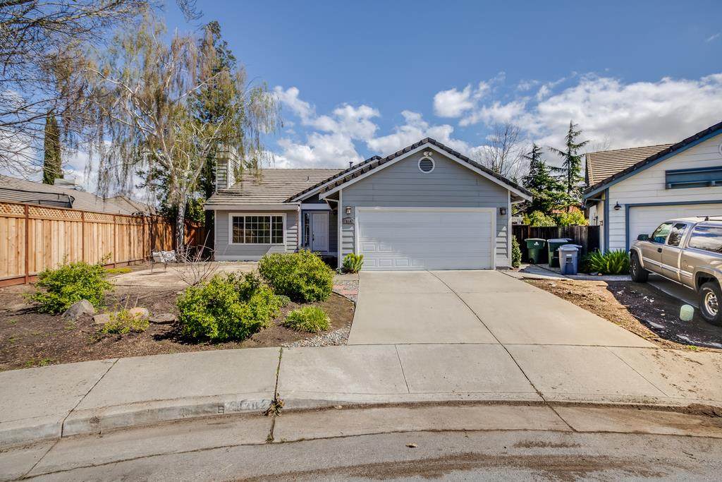 18382 Hampshire Ct - Photo 1