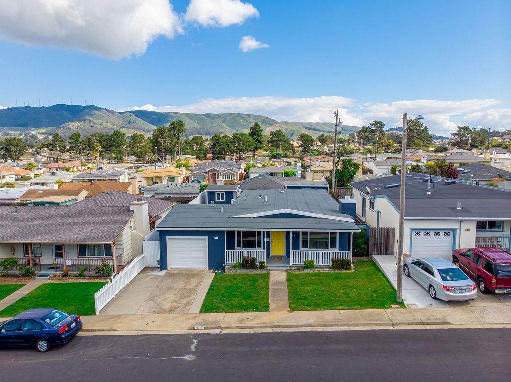 209 Mansfield Dr - Photo 1