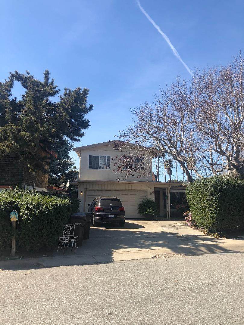 143 Sacramento Ave - Photo 1