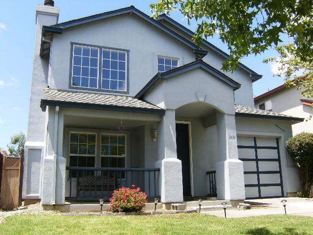 1631 Beacon Hill Dr - Photo 1