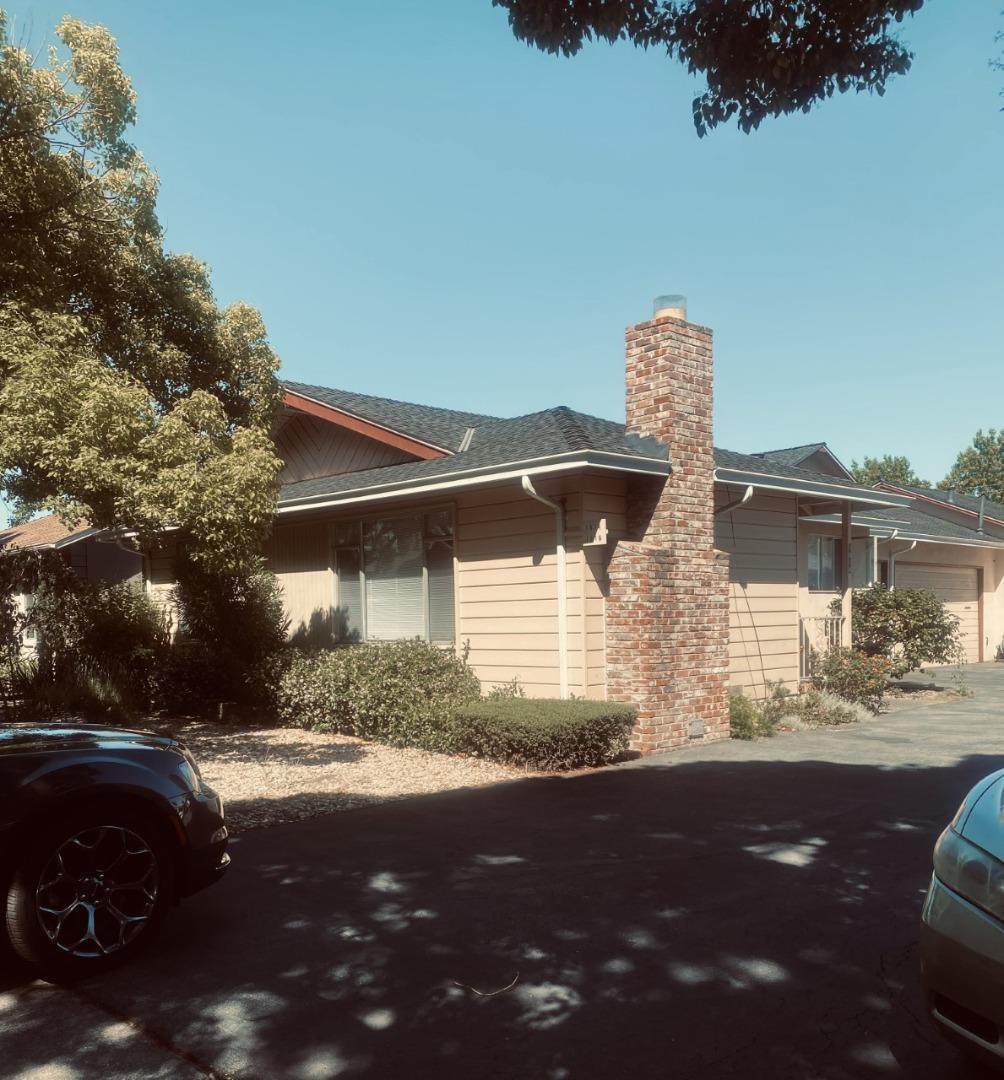 1616 Lark Ave - Photo 1