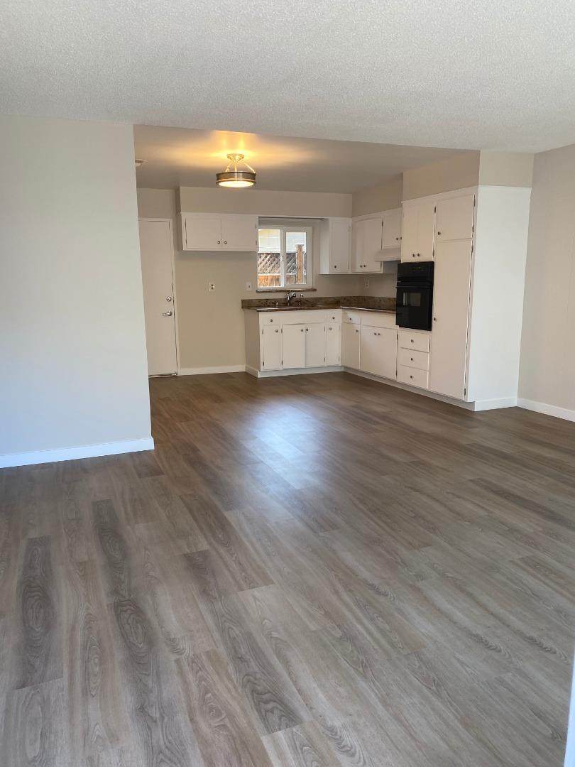 520 Vera Ave - Photo 1