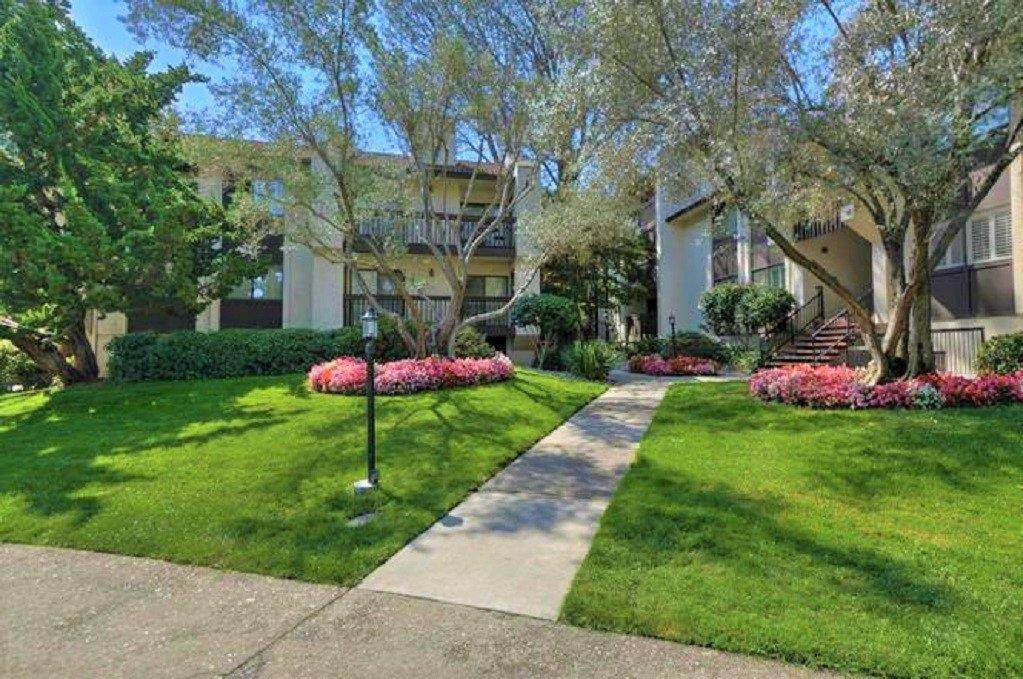 226 Edith Ave 23 - Photo 1