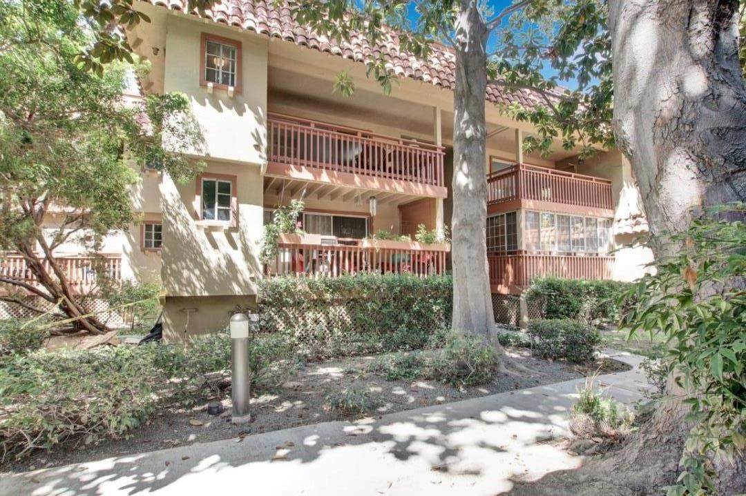 1109 Alta Mira Dr B - Photo 1