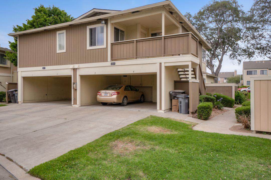 1849 Cherokee Dr 4 - Photo 1