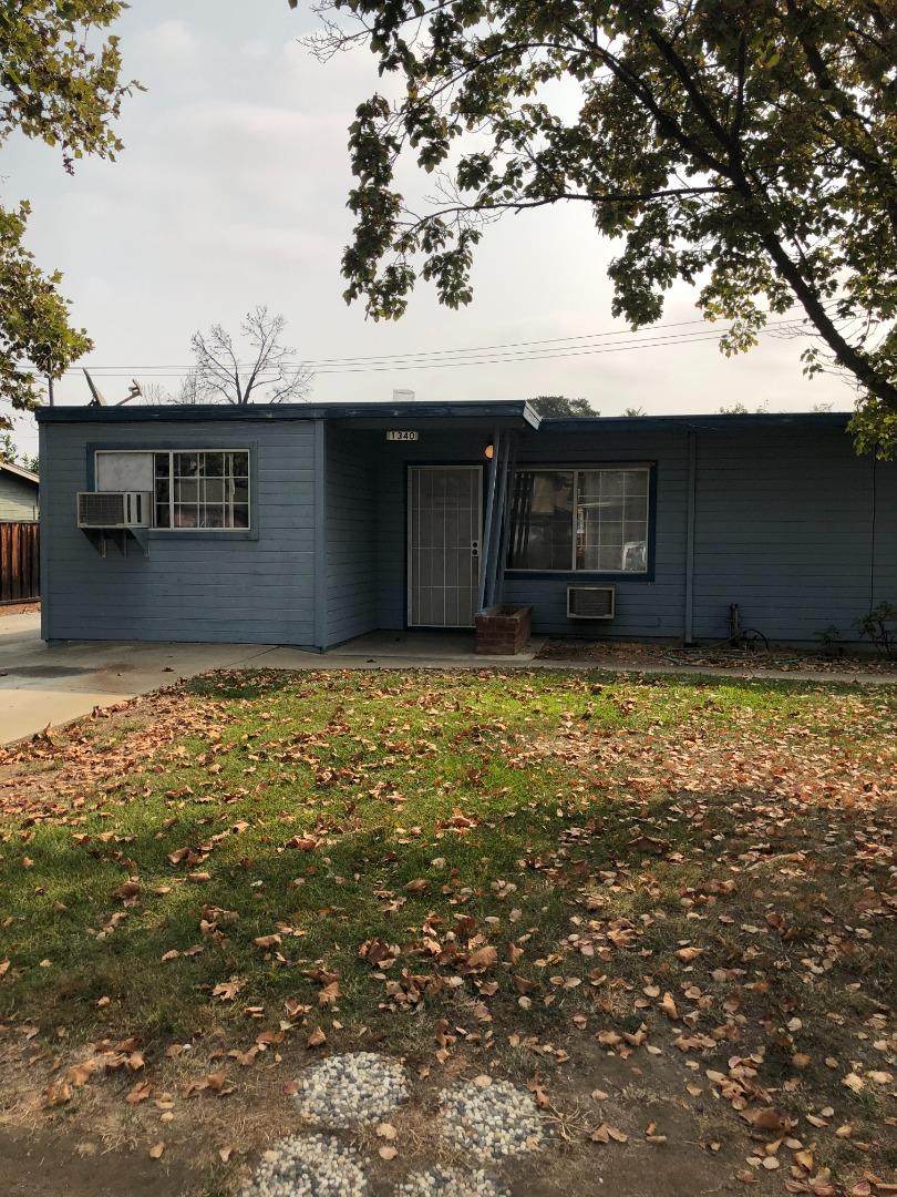 1340 Norman Dr - Photo 1