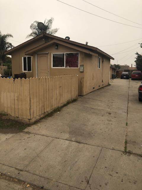 656 Fremont St - Photo 1