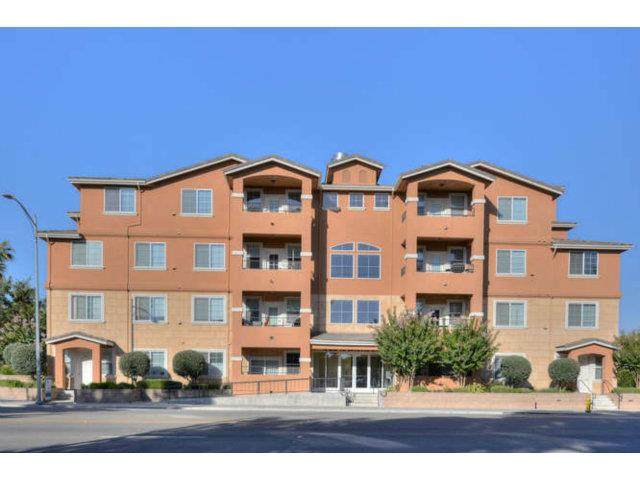 88 Jackson Ave 406 - Photo 1