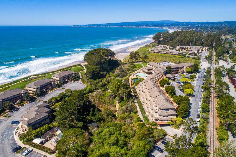 324 Seascape Resort Dr - Photo 1