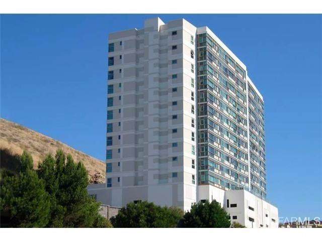 1 Mandalay Pl 905 - Photo 1