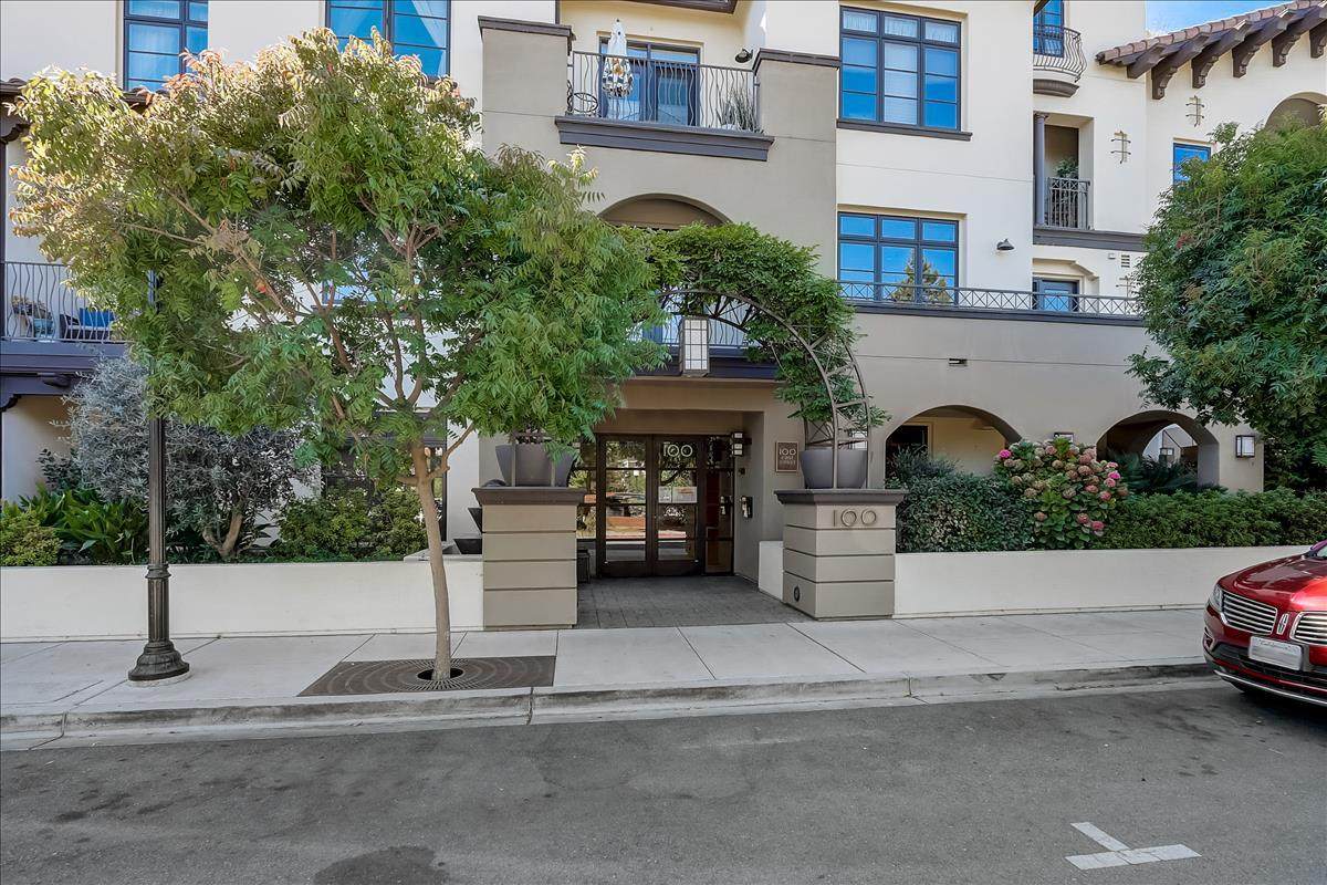 100 1st St 106 - Photo 1