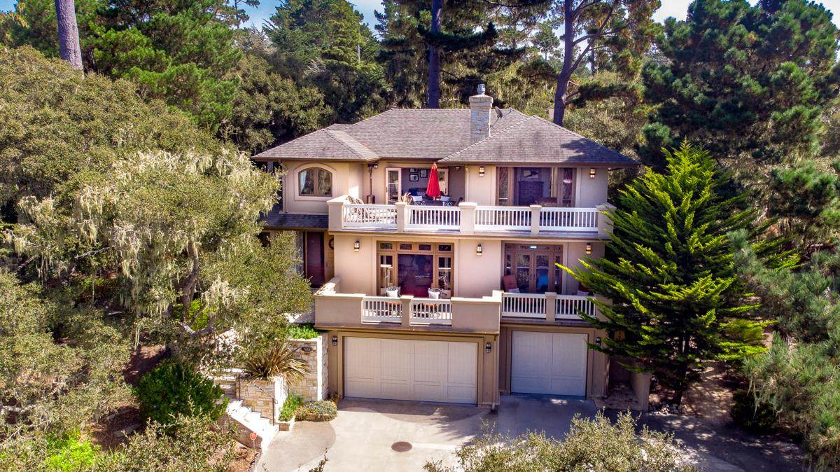 3101 Hermitage Rd - Photo 1