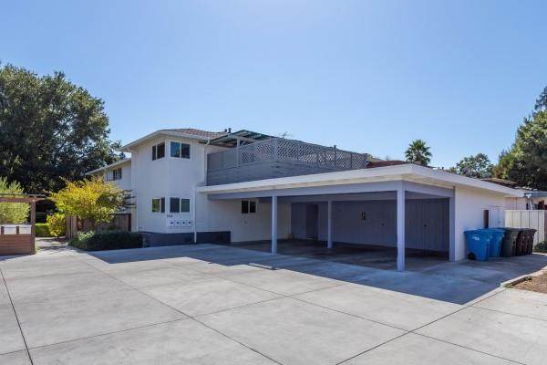 743 Roble Ave - Photo 1
