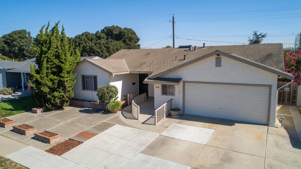 1058 Tyler St - Photo 1