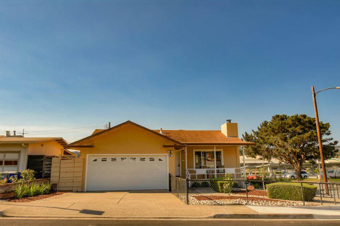 1297 Baywood Ave - Photo 1