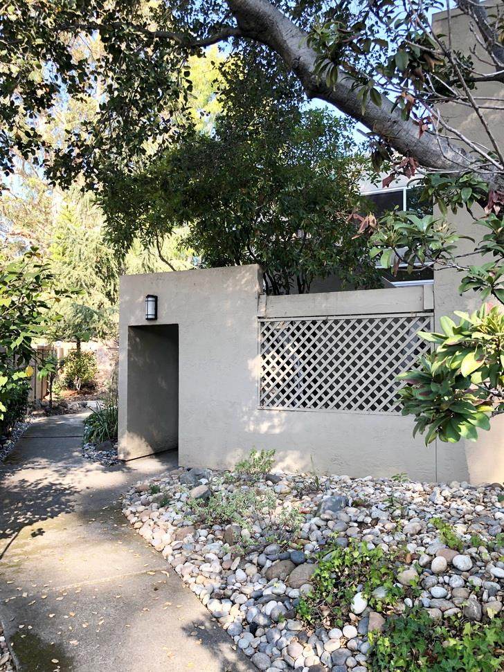 1919 Alameda De Las Pulgas 145 - Photo 1