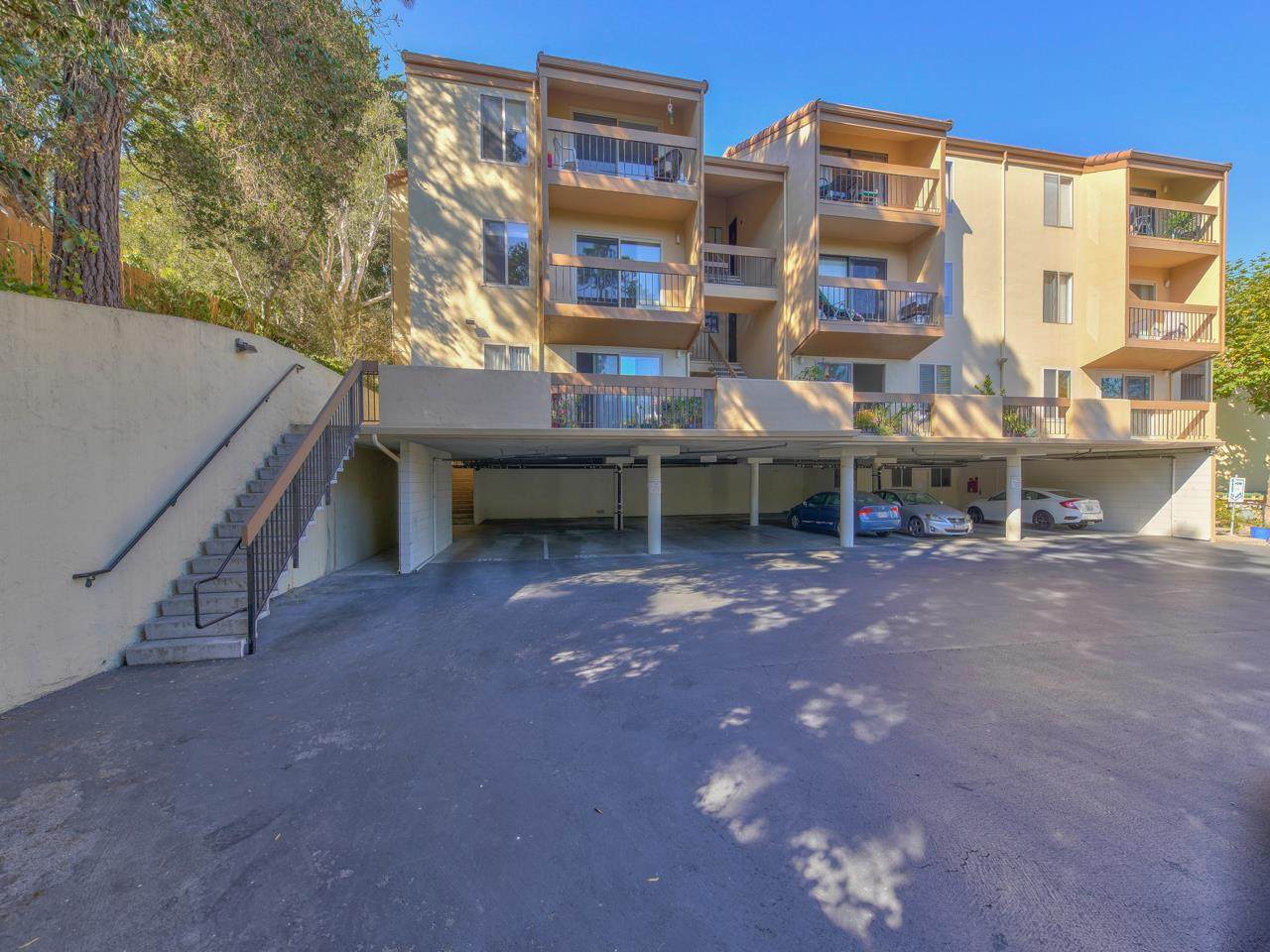4206 Golden Oaks Ln - Photo 1