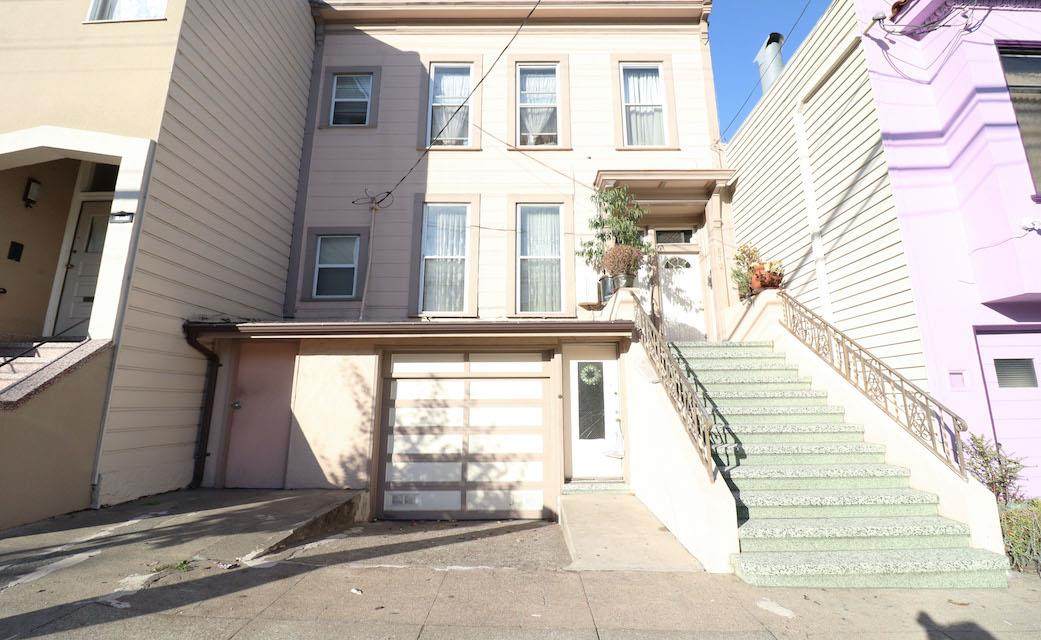 672 Hampshire St - Photo 1