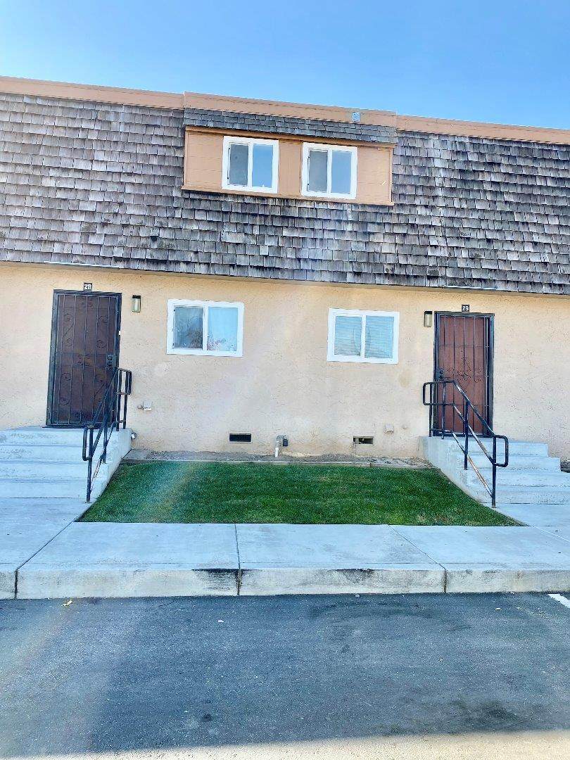 2925 Florance Ave 30 - Photo 1
