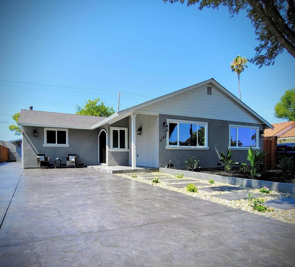 1142 Maryann Dr - Photo 1