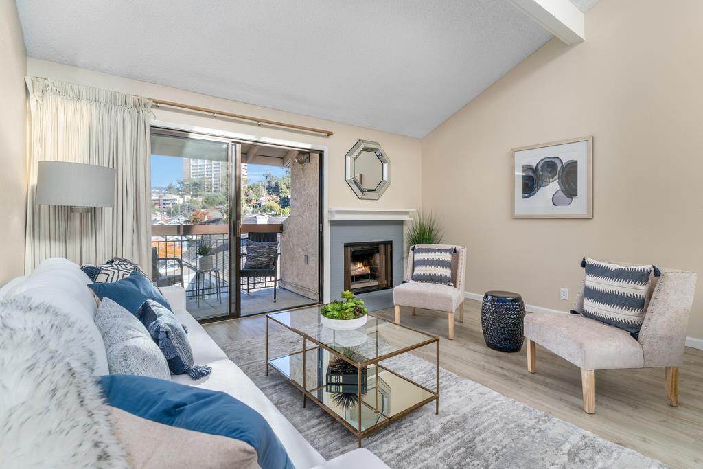 70 Yosemite Ave 305 - Photo 1