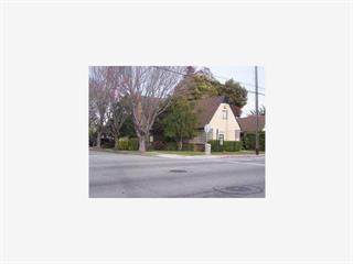 450 San Mateo Dr C - Photo 1