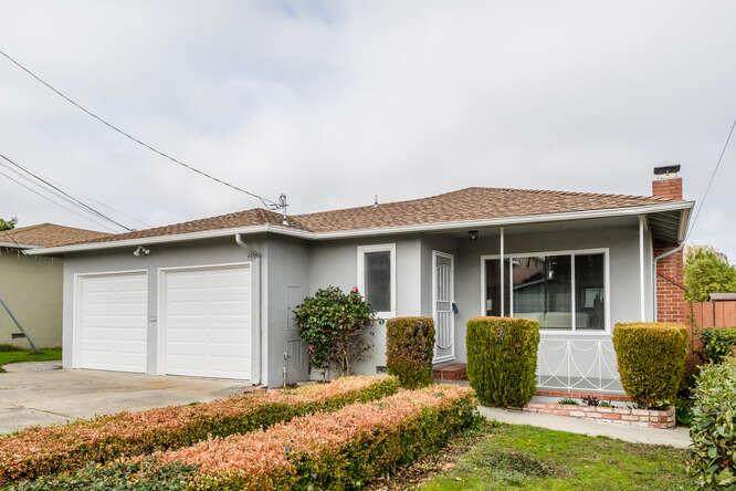 270 Lomita Ave - Photo 1