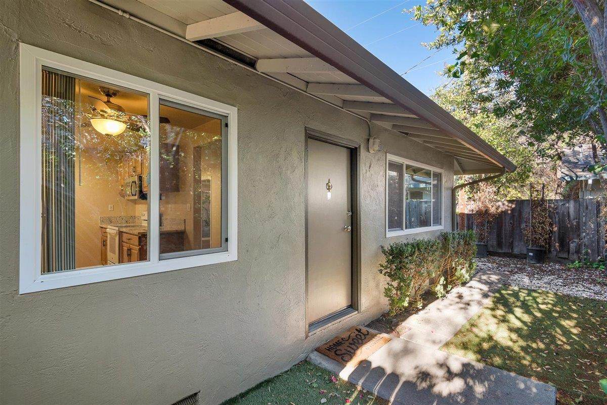511 Thompson Ave - Photo 1