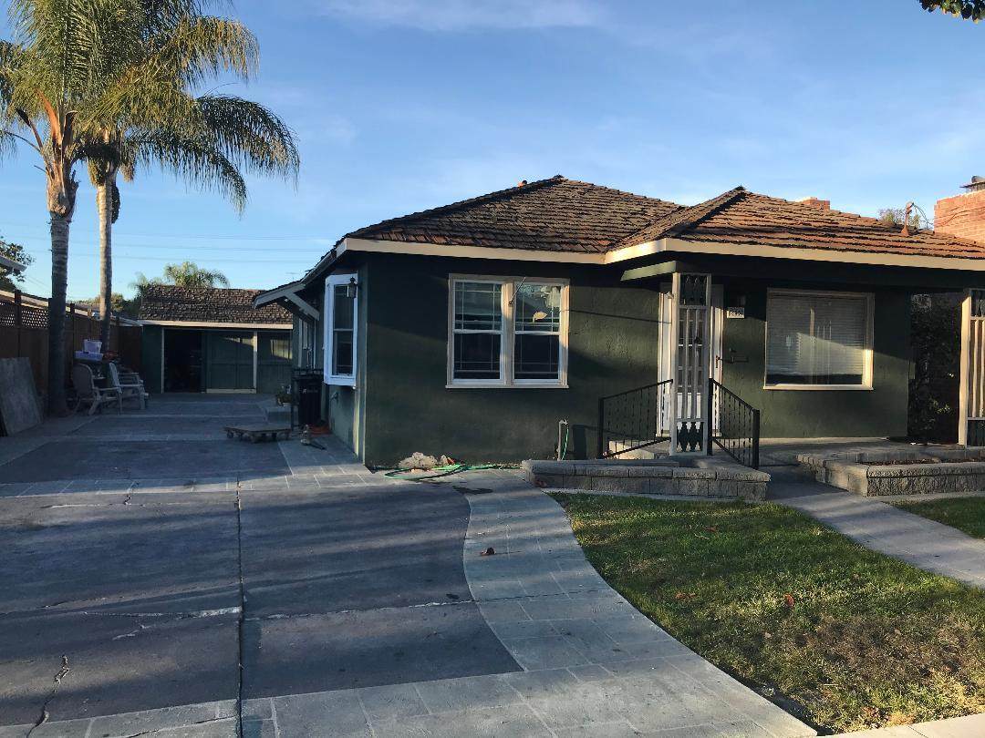 845 Fremont St - Photo 1