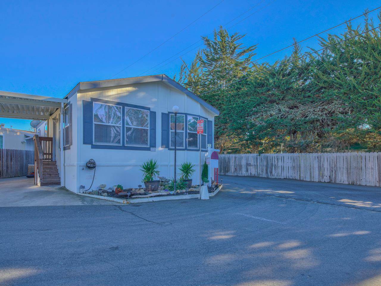 3320 Del Monte Blvd 1 - Photo 1