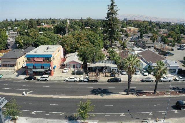 1213 San Carlos St - Photo 1