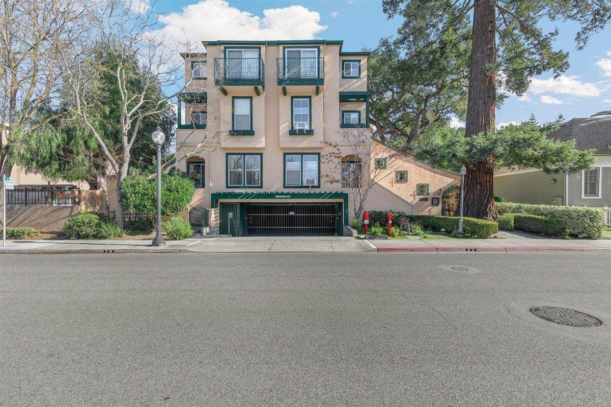 389 Hope St - Photo 1