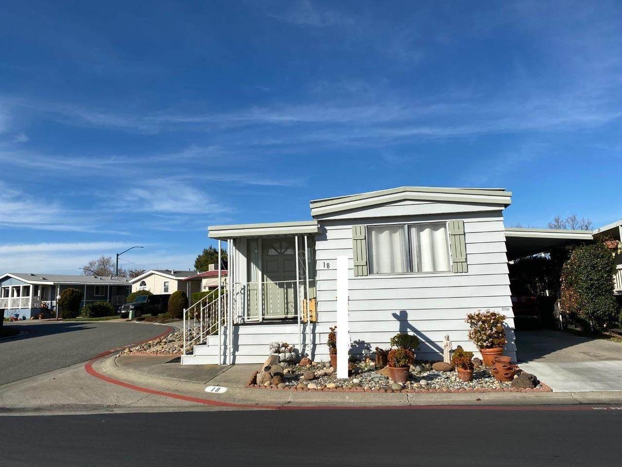 1220 Tasman Dr 18 - Photo 1